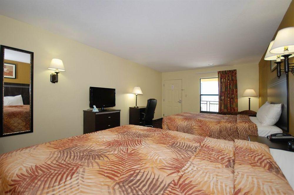 Oyo Lsu Hotel