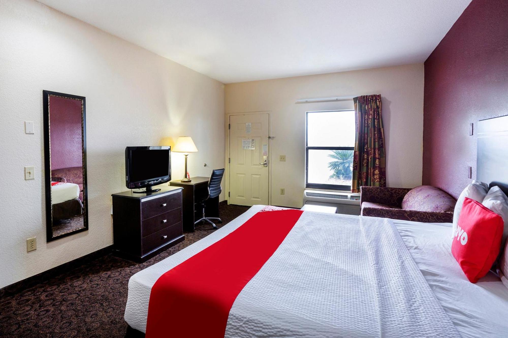 Oyo Lsu Hotel 2*